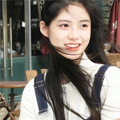 与幽灵同在的夏日