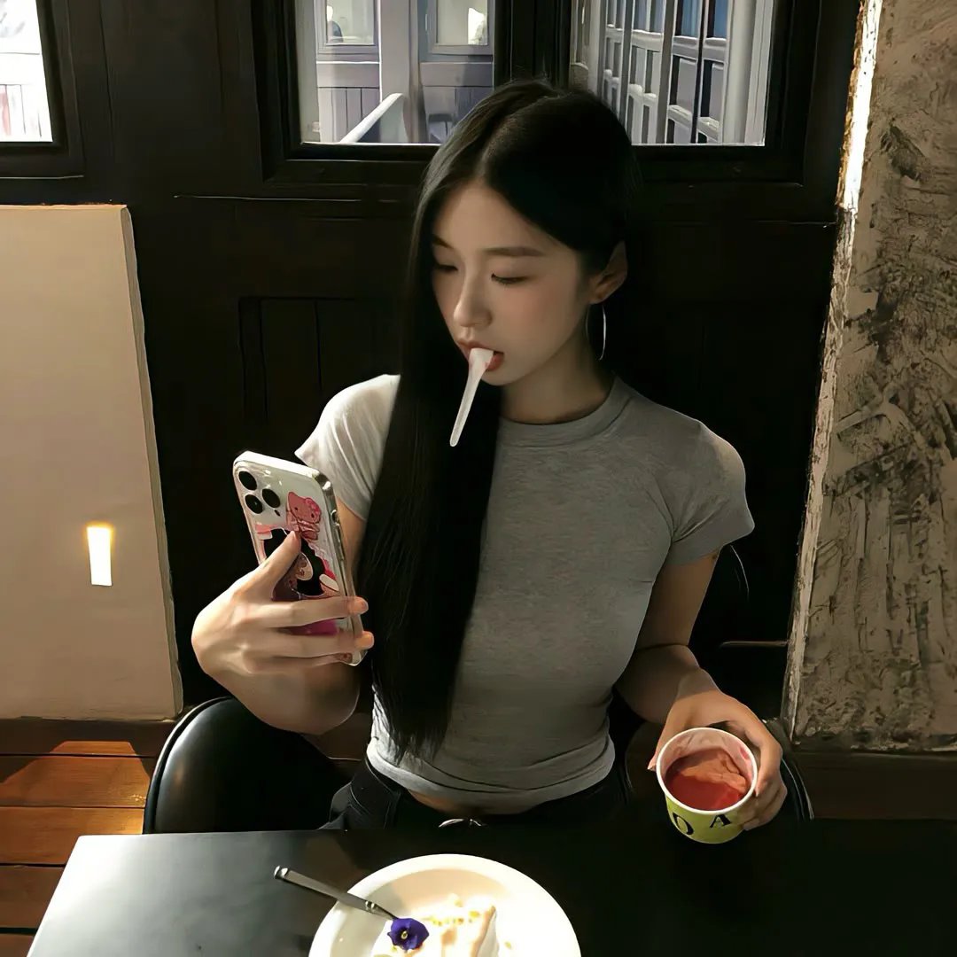 可爱小小姐